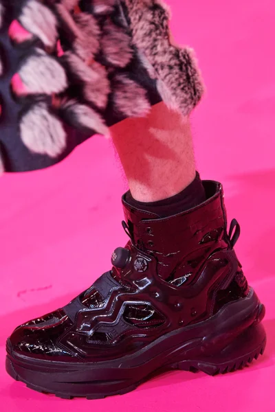 Look 76